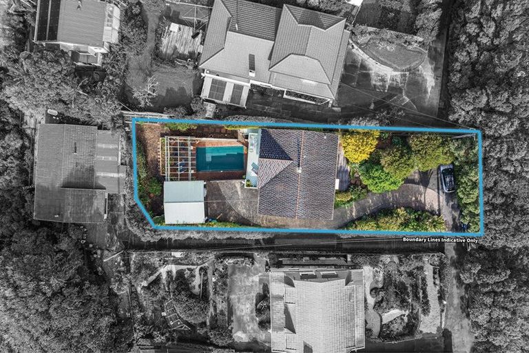 Photo of property in 278 Whangaparaoa Road, Red Beach, 0932