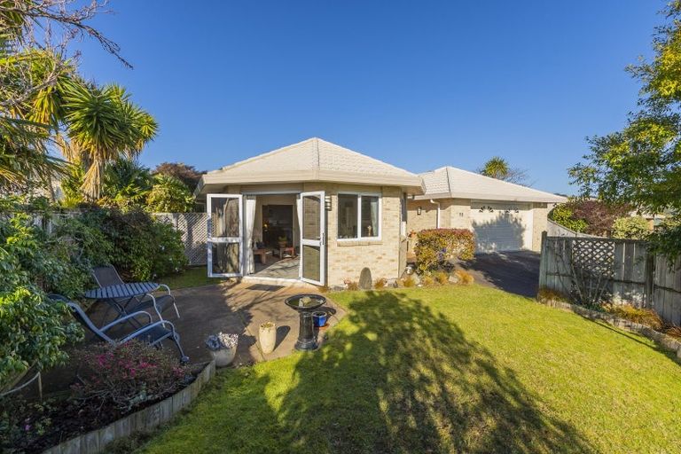 Photo of property in 14 Compass Court, Paraparaumu, 5032