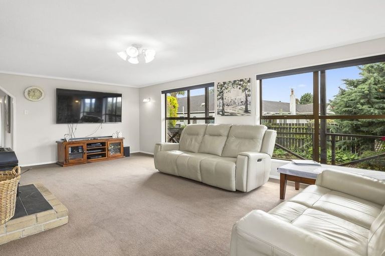 Photo of property in 13 Hogan Place, Fairfield, Dunedin, 9018