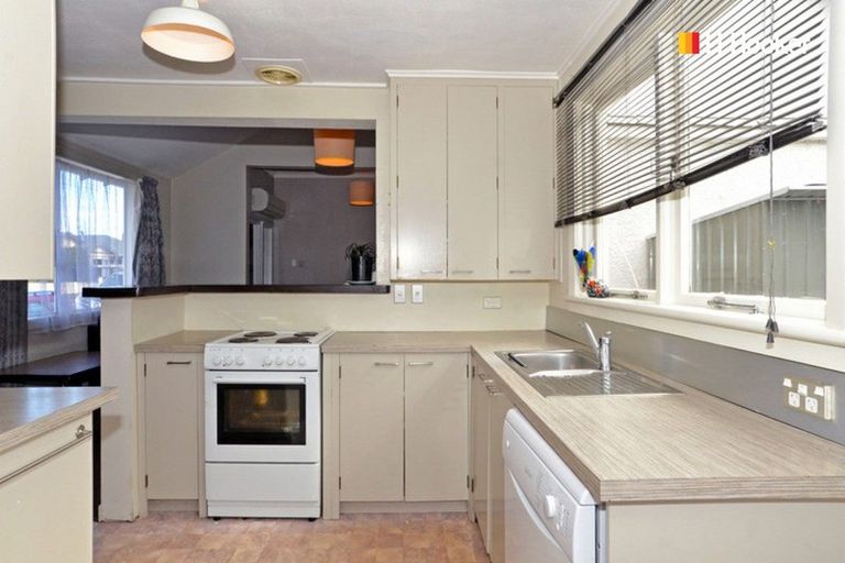 Photo of property in 122 Richardson Street, Saint Kilda, Dunedin, 9012