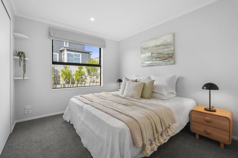 Photo of property in 5 Kuku Avenue, Red Beach, 0932