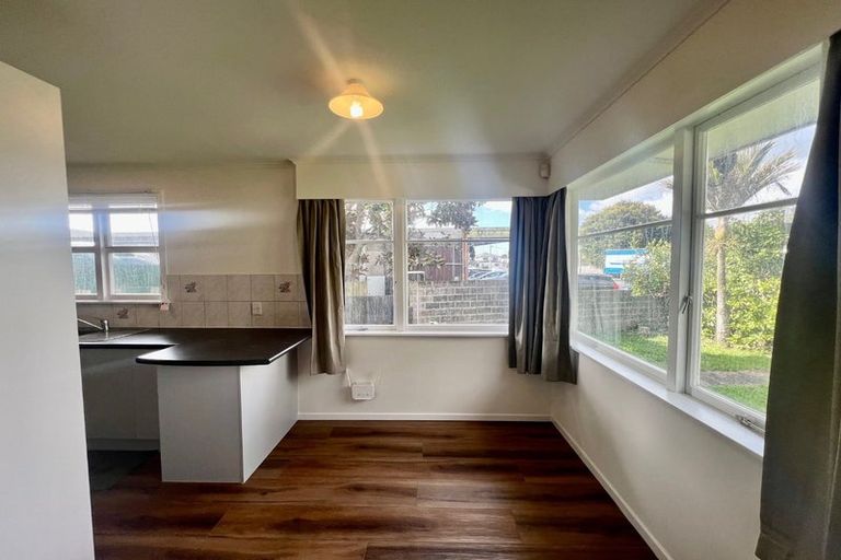 Photo of property in 463 Massey Road, Mangere East, Auckland, 2024