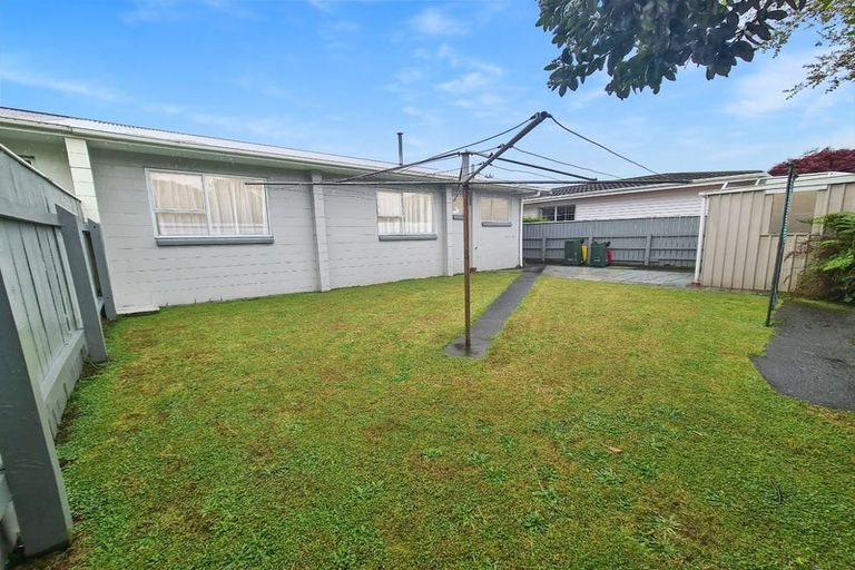 Photo of property in 111 Cutfield Road, Westown, New Plymouth, 4310