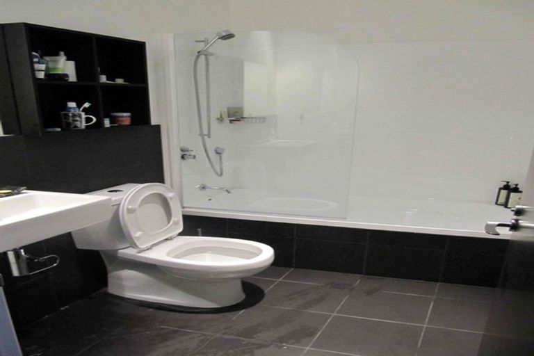 Photo of property in 4a/1 Hanson Street, Mount Cook, Wellington, 6021