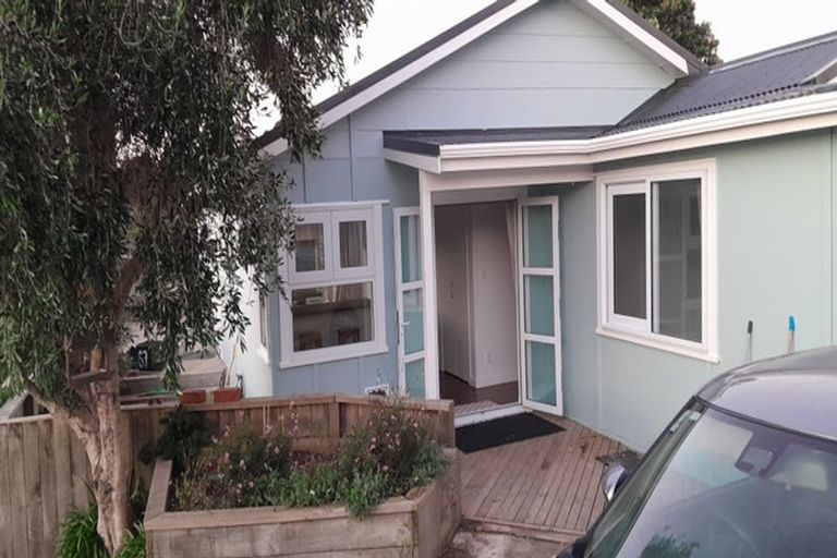 Photo of property in 67 Gordon Road, Plimmerton, Porirua, 5026