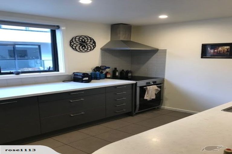 Photo of property in 4/464 Adelaide Road, Berhampore, Wellington, 6023