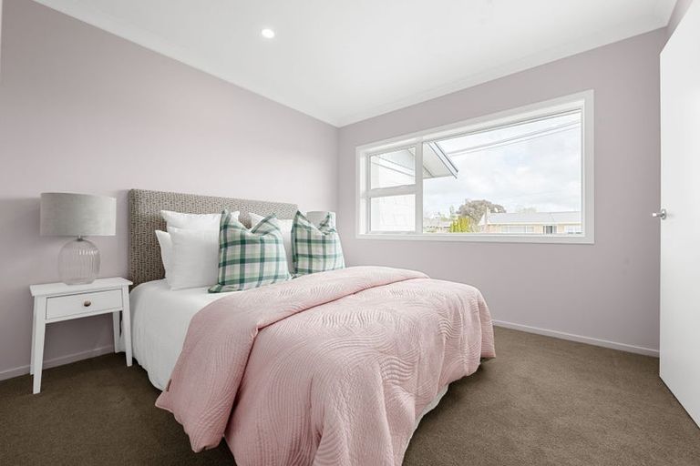 Photo of property in 1 Kingsley Street, St Andrews, Hamilton, 3200