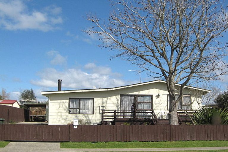 Photo of property in 25 Awatapu Drive, Whakatane, 3120
