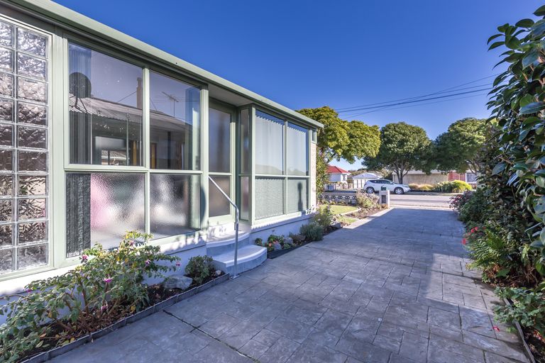 Photo of property in 9 Leacroft Street, Bishopdale, Christchurch, 8053