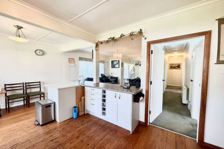 Photo of property in 104 Cuba Street, Petone, Lower Hutt, 5012