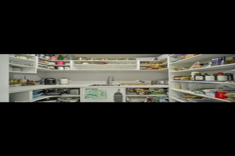 Photo of property in 19 Dinneen Close, Frimley, Hastings, 4120