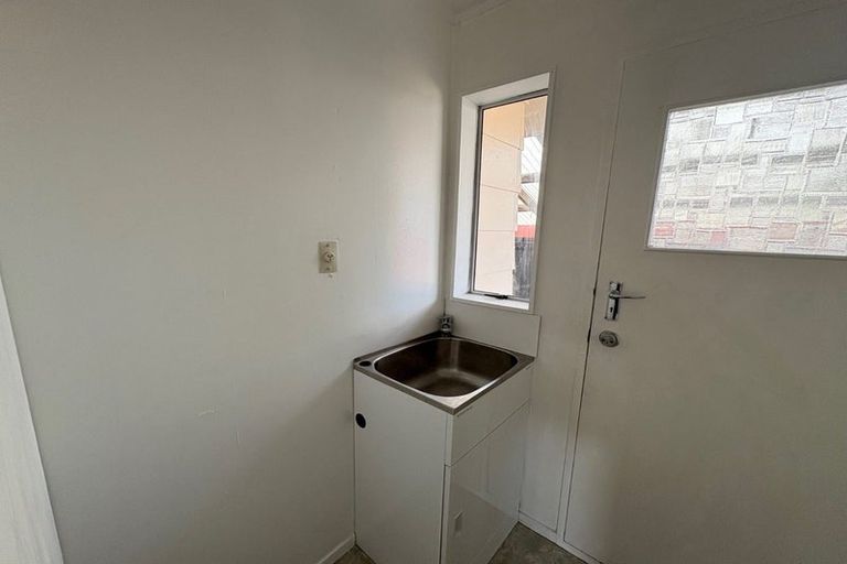 Photo of property in 65 Meadowvale Drive, Levin, 5510