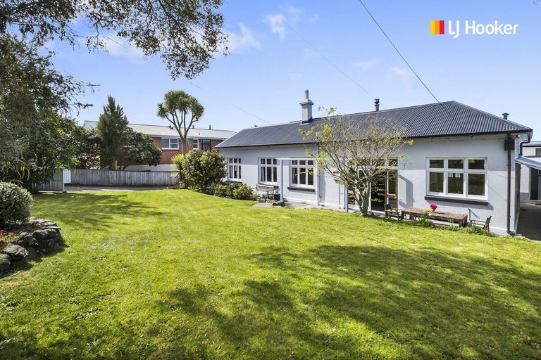 Photo of property in 151 Kenmure Road, Kenmure, Dunedin, 9011