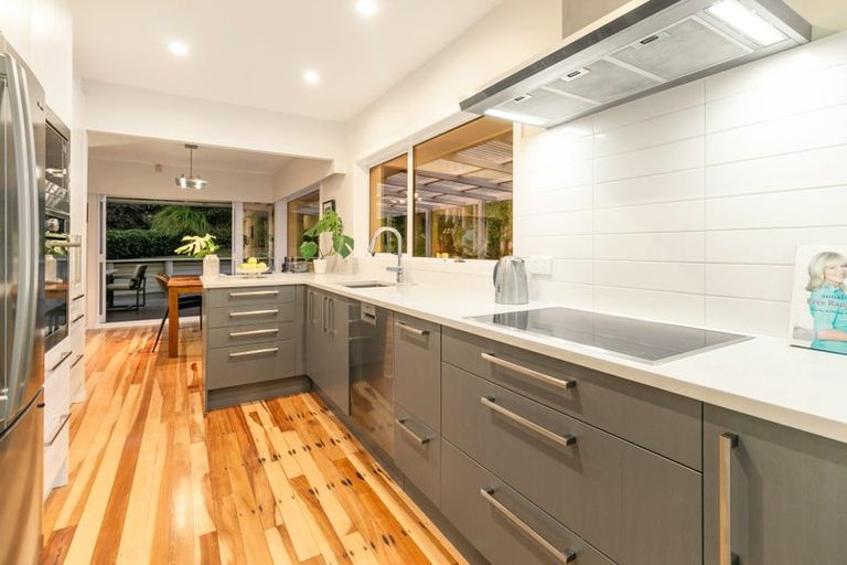 Photo of property in 31 Stredwick Drive, Torbay, Auckland, 0630