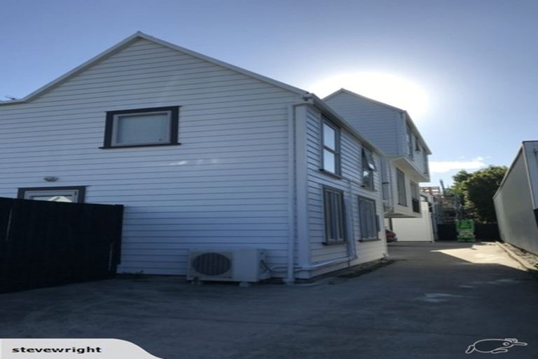 Photo of property in 327 Barbadoes Street, Christchurch Central, Christchurch, 8011