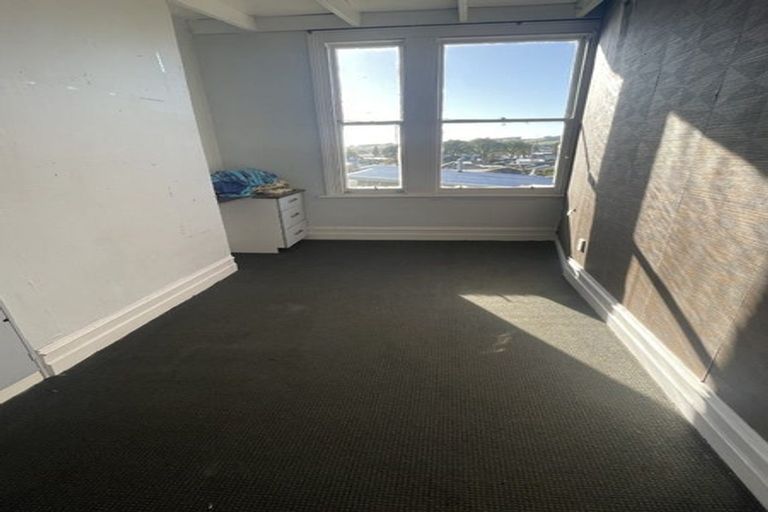 Photo of property in 18 Mary Street, Gore, 9710