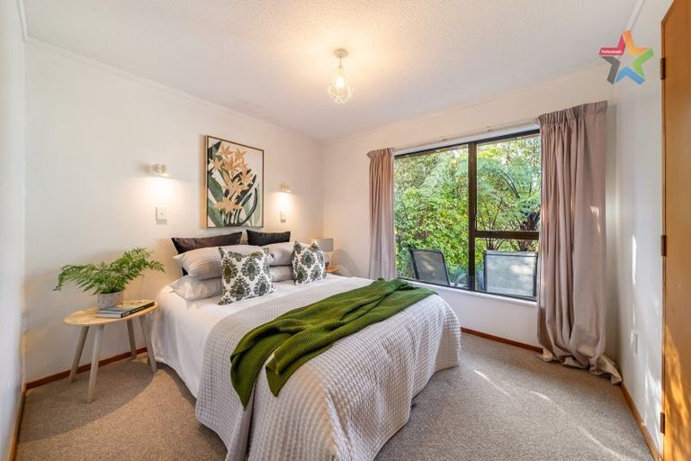 Photo of property in 213a Whites Line East, Waiwhetu, Lower Hutt, 5010