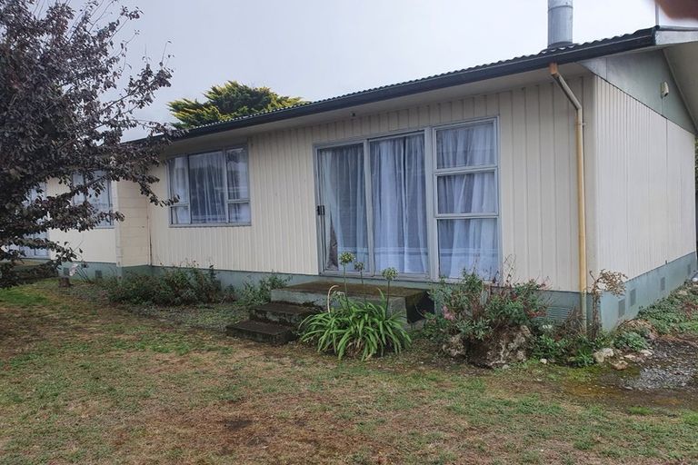 Photo of property in 27 Liverpool Crescent, Flaxmere, Hastings, 4120