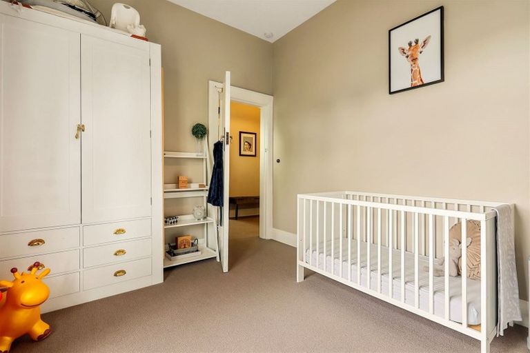 Photo of property in 55 Woodville Street, Edgeware, Christchurch, 8013