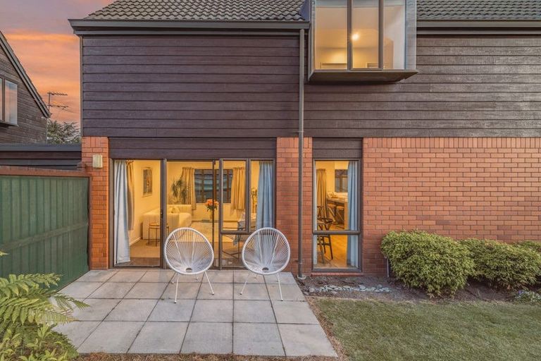 Photo of property in 12/415 Mairehau Road, Parklands, Christchurch, 8083