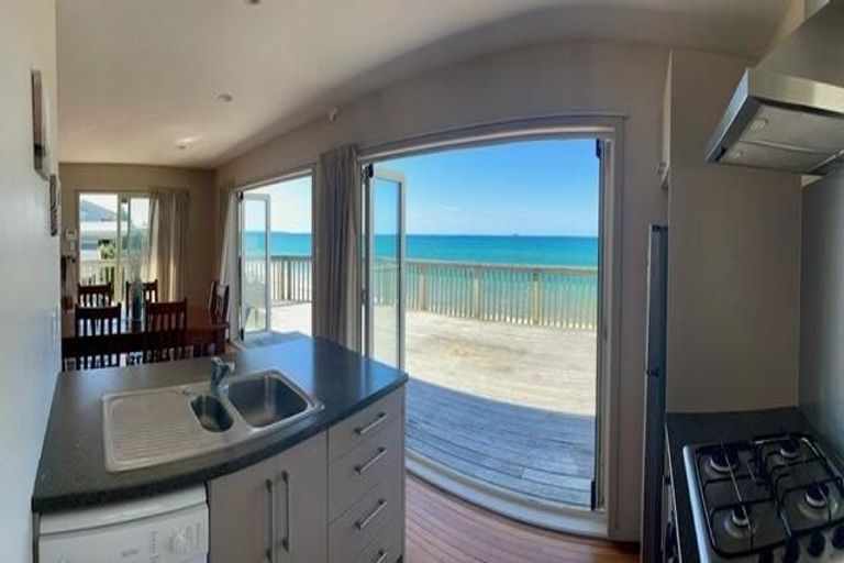 Photo of property in 189 Pukehina Parade, Pukehina, Te Puke, 3189