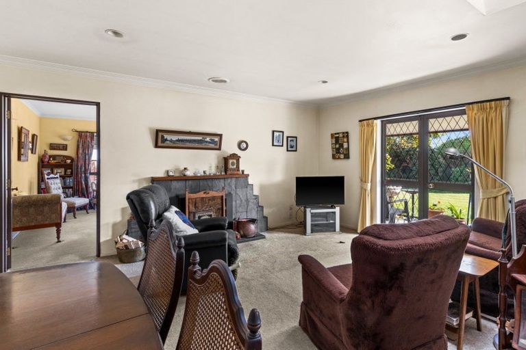 Photo of property in 10 Swansea Place, Tamatea, Napier, 4112