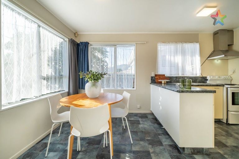 Photo of property in 10a Elizabeth Street, Moera, Lower Hutt, 5010