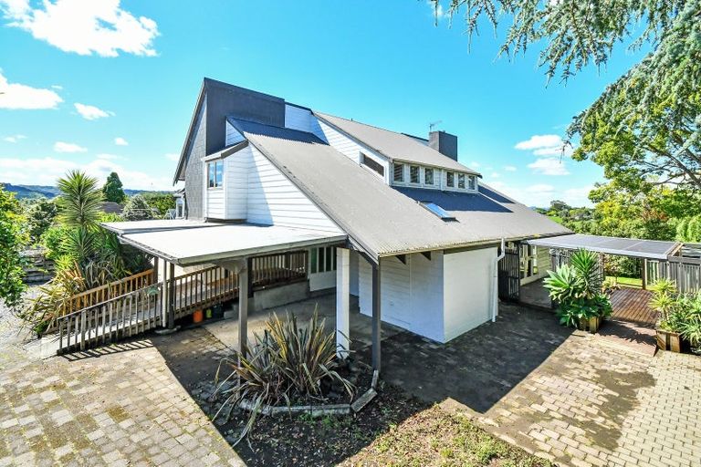 Photo of property in 9 Coulthard Terrace, Opaheke, Papakura, 2113