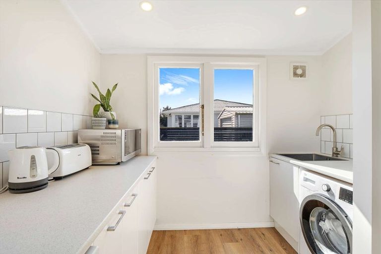 Photo of property in 62 Niblett Street, Whanganui, 4500