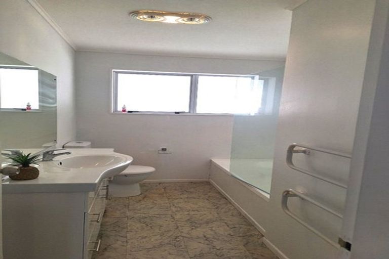 Photo of property in 1/35 Ararino Street, Trentham, Upper Hutt, 5018