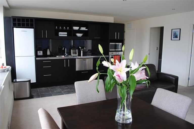 Photo of property in 6a/123 Molesworth Street, Thorndon, Wellington, 6011