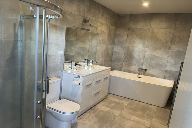 Photo of property in 113 Glenvar Road, Torbay, Auckland, 0630