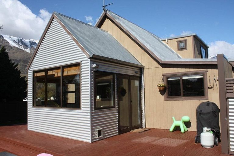 Photo of property in 54 Riverside Road, Frankton, Queenstown, 9300