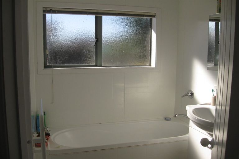 Photo of property in 8a Bowen Street, Cambridge, 3434