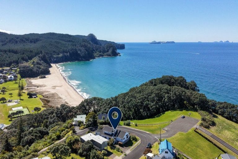 Photo of property in 400 Onemana Drive, Onemana, Whangamata, 3691