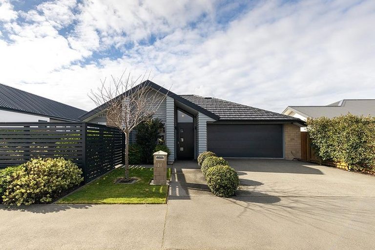 Photo of property in 20 Taiore Crescent, Marshland, Christchurch, 8083