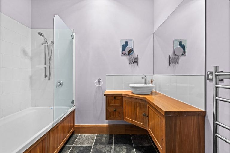 Photo of property in 35 Iona Road, Havelock North, 4130