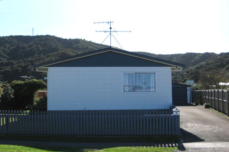 Photo of property in 3 Rakaia Grove, Wainuiomata, Lower Hutt, 5014