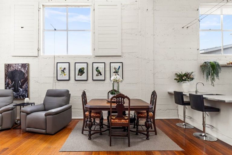 Photo of property in 17 Waghorne Street, Ahuriri, Napier, 4110