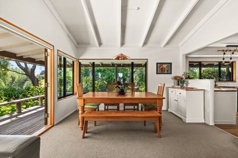 Photo of property in 40 Longview Road, Poraiti, Napier, 4182