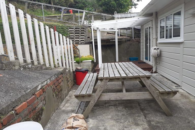 Photo of property in 85 Fraser Avenue, Johnsonville, Wellington, 6037