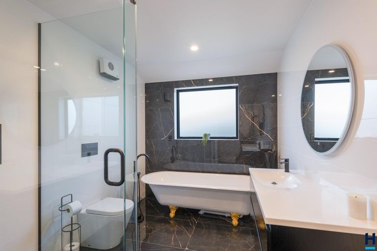 Photo of property in 4 Puketutu Grove, Motueka, 7120