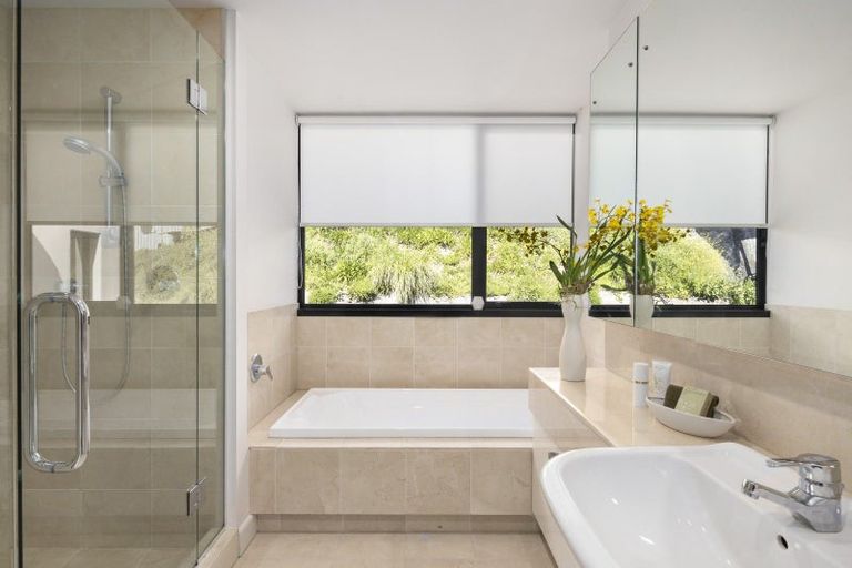 Photo of property in 7/308 Oriental Parade, Oriental Bay, Wellington, 6011