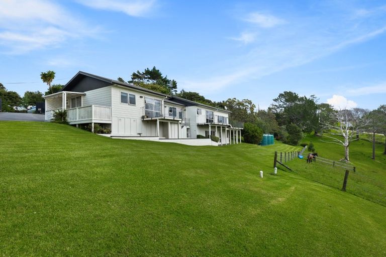 Photo of property in 23 Crows Road, Swanson, Auckland, 0614