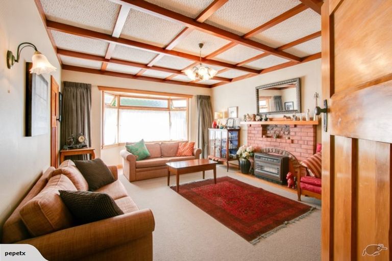 Photo of property in 6 Mckenzie Avenue, Marewa, Napier, 4110