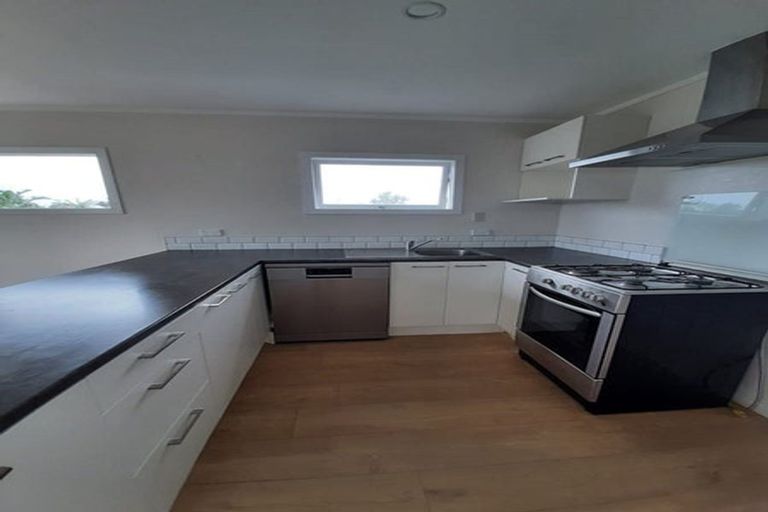 Photo of property in 1/26 Bayswater Avenue, Bayswater, Auckland, 0622