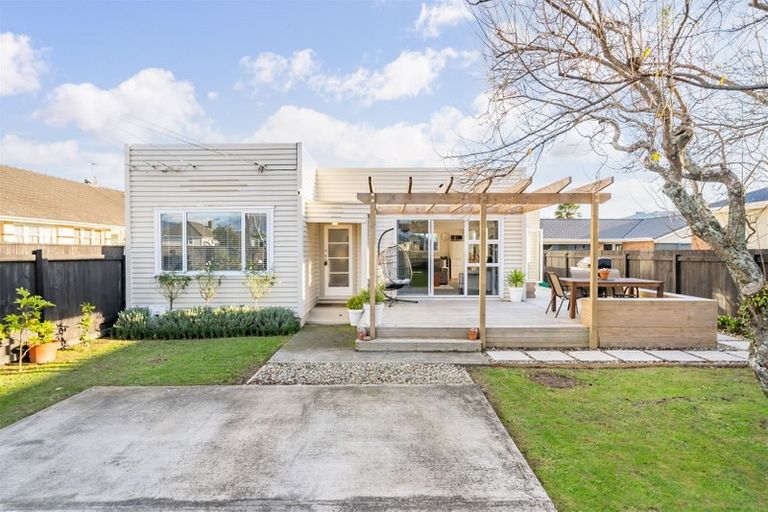 Photo of property in 14 Bristol Street, Trentham, Upper Hutt, 5018