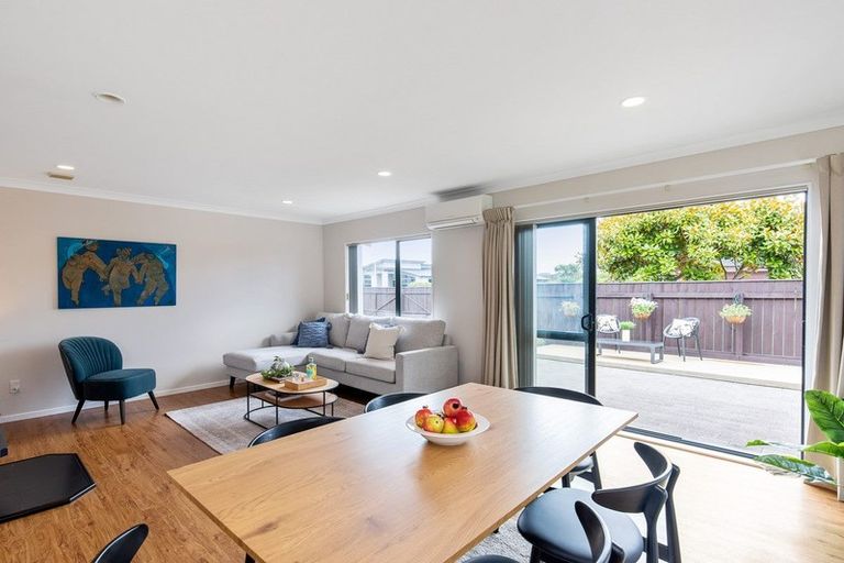 Photo of property in 2 Central Park, Paraparaumu Beach, Paraparaumu, 5032