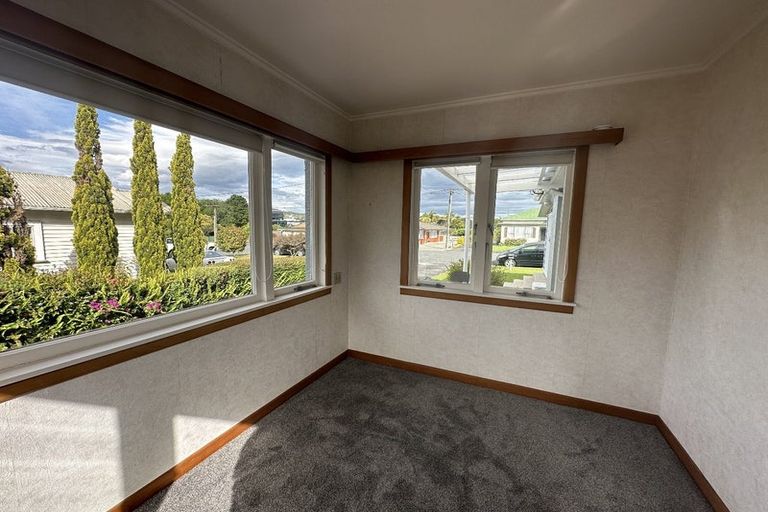 Photo of property in 8 Third Avenue, Avenues, Whangarei, 0110