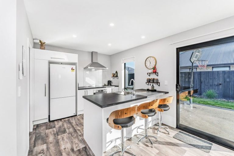 Photo of property in 16 Sandhill Drive, Rolleston, 7615